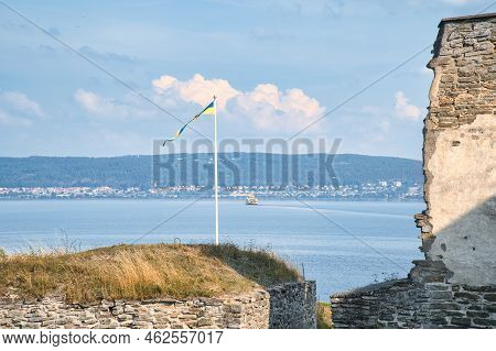 Visingsborg Castle In Sweden On The Island Of Visingsö In Lake Vätterm. Ruin From The Middle Ages Fr