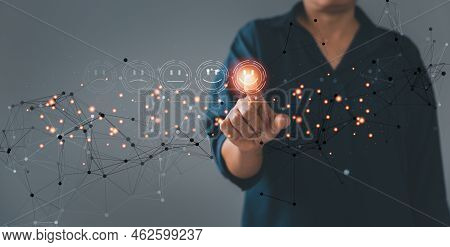 Customer Service And Satisfaction Concept, Online Customer Reviews With Technology. Business People 