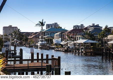 Naples, Florida, Usa - September 28, 2022: News -boat Pushed On Land During Hurricane Ian Storm Surg