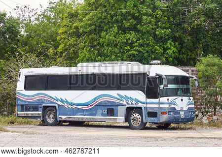 Villahermosa, Mexico - May 21, 2017: Intercity Coach Bus Dina Avante At An Interurban Road.