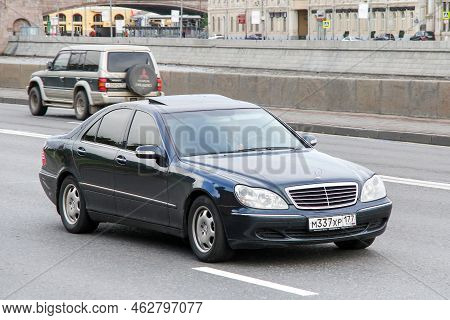 Moscow, Russia - June 3, 2012: Black Luxury Car Mercedes-benz S-class (w220) In A City Street.