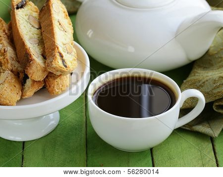 traditional Italian biscotti cookies (cantucci)