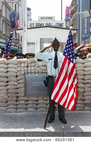 Checkpoint Charlie Berlin