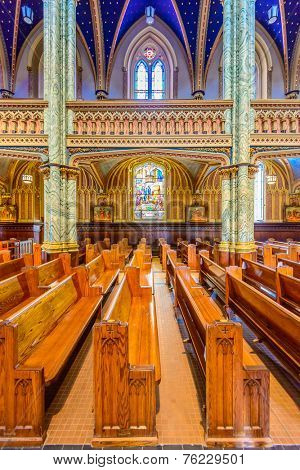 Ottawa, CANADA - SEP 10: Notre-Dame Cathedral Basilica interior on September 10, 2014 in Ottawa, Canada. It is the oldest and largest church in Ottawa and National Historic Site of Canada.