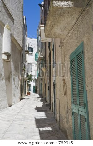 Uličky v Monopoli Staroměstské. Apulie.