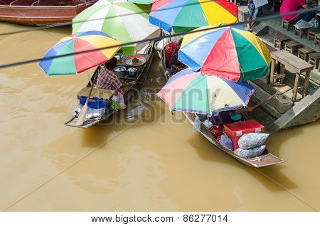 Amphawa Floating Market