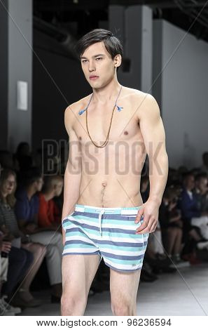 Parke & Ronen