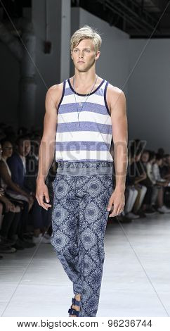 Parke & Ronen