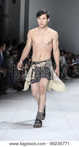 Parke & Ronen