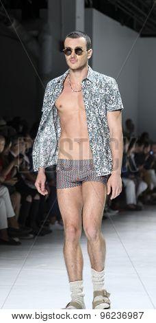 Parke & Ronen