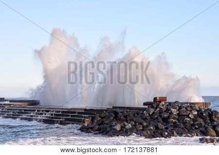 Big Wave In The Ocean