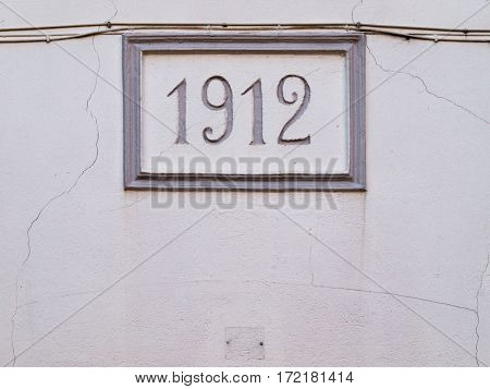 The wall of the old house 1912.