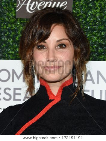 LOS ANGELES - FEB 16:  Gina Gershon arrives for the An Unforgettable Evening on February 16, 2017 in Beverly Hills, CA                
