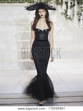 La Perla - Fall Winter 2017 - Show