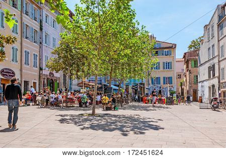 The Outdoor Cafes Of Panier