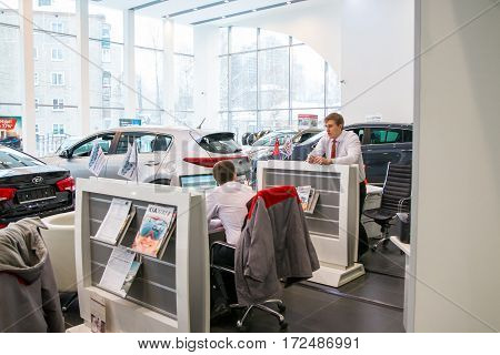 Showroom And Car Kia Of Dealership Kia-zentr Kirov In Kirov City In 2016