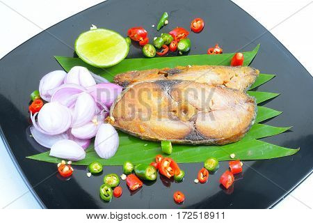 Salted fish Spicy salted with lamon,Pepper and Onions