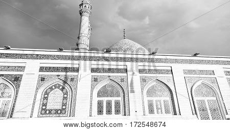 In Iran  And Old Antique Mosque    Minaret