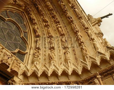 Cathedral gothic statues architecture middle age smile angels religion religion
