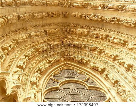 Cathedral gothic statues architecture middle age smile angels religion religion