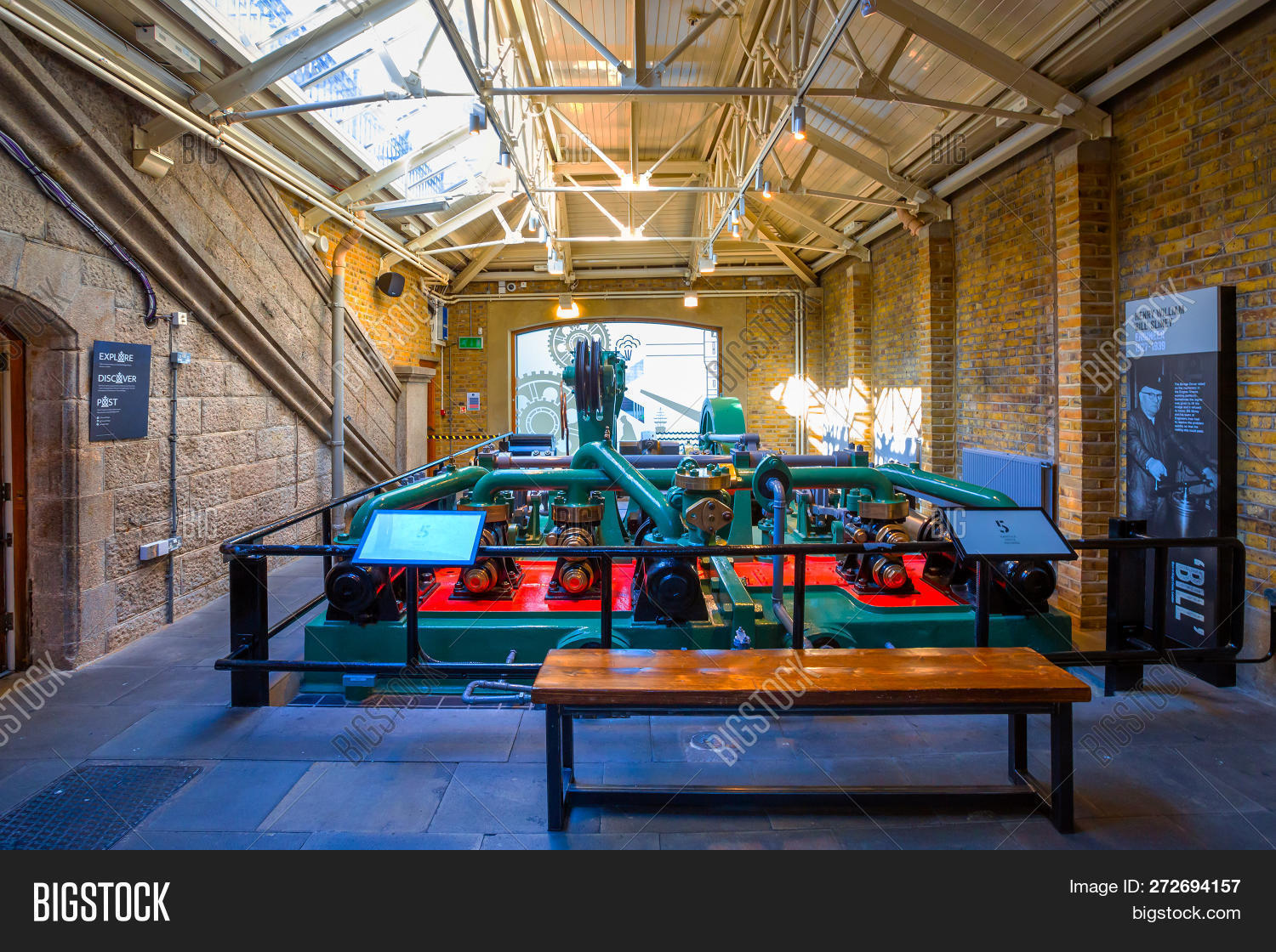 London Uk May 15 Image Photo Free Trial Bigstock