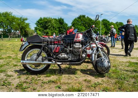 Paaren Im Glien, Germany - May 19, 2018: Motorcycle Moto Guzzi 750 S. Die Oldtimer Show 2018.