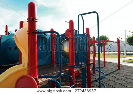 A Park Which Feels Nostalgic With A Nice Sky