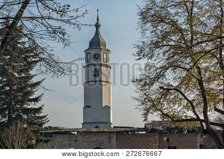 Belgrade, Serbia - November 10, 2018: Clock Tower (sahat Tower) At Belgrade Fortress And Kalemegdan 