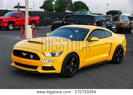 Dubai, Uae - November 15, 2018: Muscle Car Ford Mustang Takes Part In The Annual Gulf Car Festival.