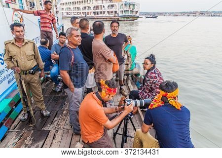 Pasur, Bangladesh - November 13, 2016: Tourists Traveling With The Bengal Tours Are Leaving Their Sh