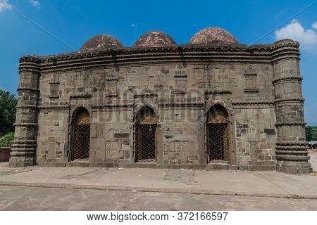 Choto Shona Mosque Small Golden Mosque In Bangladesh