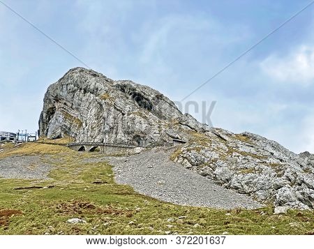 Alpine Peak Of Esel In The Swiss Mountain Range Of Pilatus And In The Emmental Alps, Alpnach - Canto