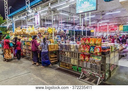 Myanmar - November 23, 2016: Highway Rest Area Restaurant And Shop In Myanmar