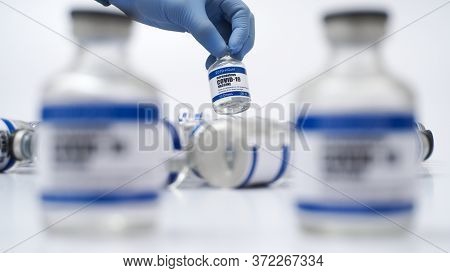 Covid-19 Corona Virus 2019-ncov Vaccine Vials Medicine Drug Bottles Syringe Injection Blue Nitrile S