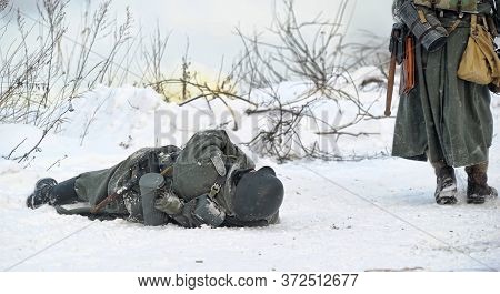 Leningrad Region, Russia - January 22, 2012: The German Gunners During The Second World War To Occup