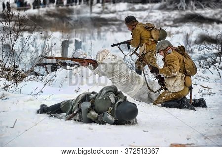 Leningrad Region, Russia - January 22, 2012: The German Gunners During The Second World War To Occup
