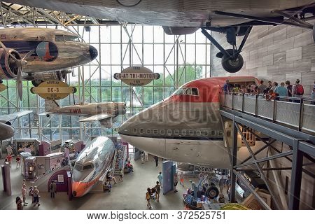 Washington, Dc - 24.06.2016: Smithsonian National Air And Space Museum In Washington, Dc, As Seen On