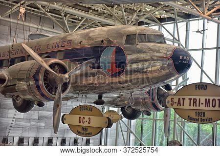 Washington, Dc - 24.06.2016: Smithsonian National Air And Space Museum In Washington, Dc, As Seen On