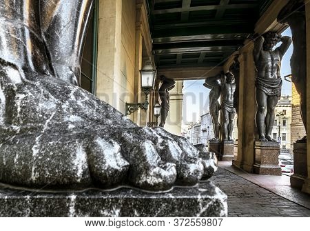 Saint-petersburg.russia.june 17, 2020.atlanteans At The Building Of The New Hermitage In St. Petersb