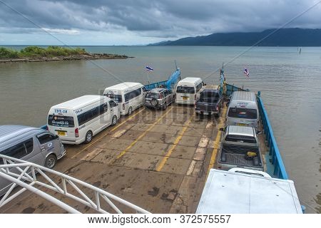 Thailand, Koh Chang 30,06,2017 Ferry With Cars, Transfer To The Island