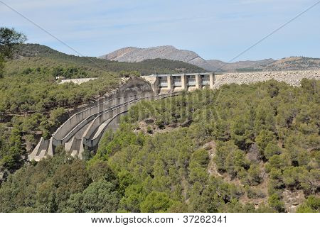 Dam Ardales