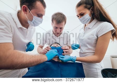 Dentistry Cofferdam Installation Procedure. Modern Medical Technology