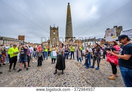 Richmond, North Yorkshire, Uk - June 14, 2020: Ultra-wide Shot Of A Speaker At A Black Lives Matter 