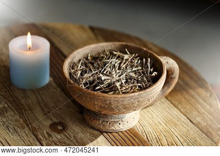 Olive Leaf Herb, Alternative Herbal Medicine To Benefit Cardiovascular And Immune Systems, Increases