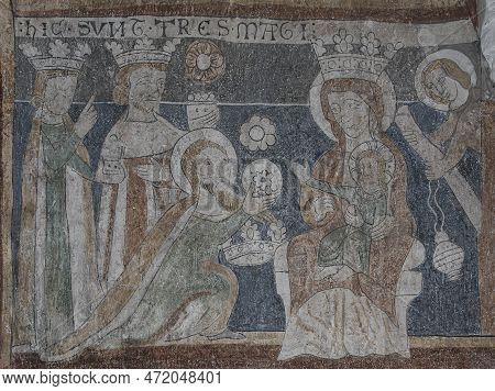 The Holy Three Kings Handing Over Their Gifts To The Christ Child, An Ancient Fresco In Keldeby Chur