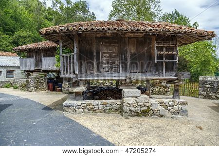 Horreo v Riocaliente