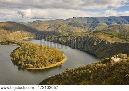 Melero Meander Mountain And River Landscape In Extremadura, Spain