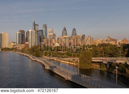 Philadelphia Downtown Skyline With The Schuylkill River. Beautiful Sunset Light. Schuylkill River Tr