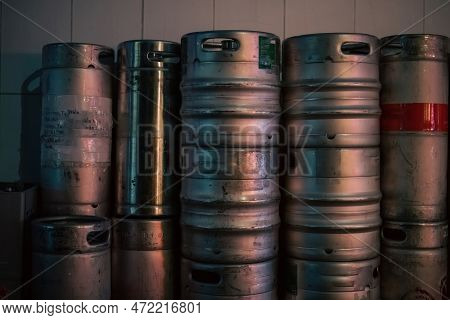 Metal Beer Barrel, How We Make Beer In Sai Gon