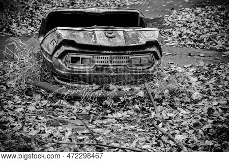 Abandoned Bumper Cars In The Amusement Park Of Pripyat City In Chernobyl Exclusion Zone, Ukraine. Bl
